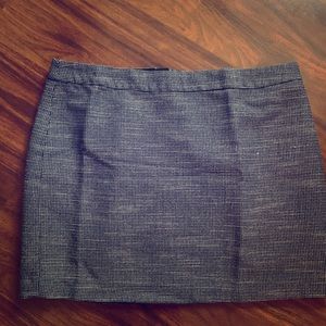 Gap skirt